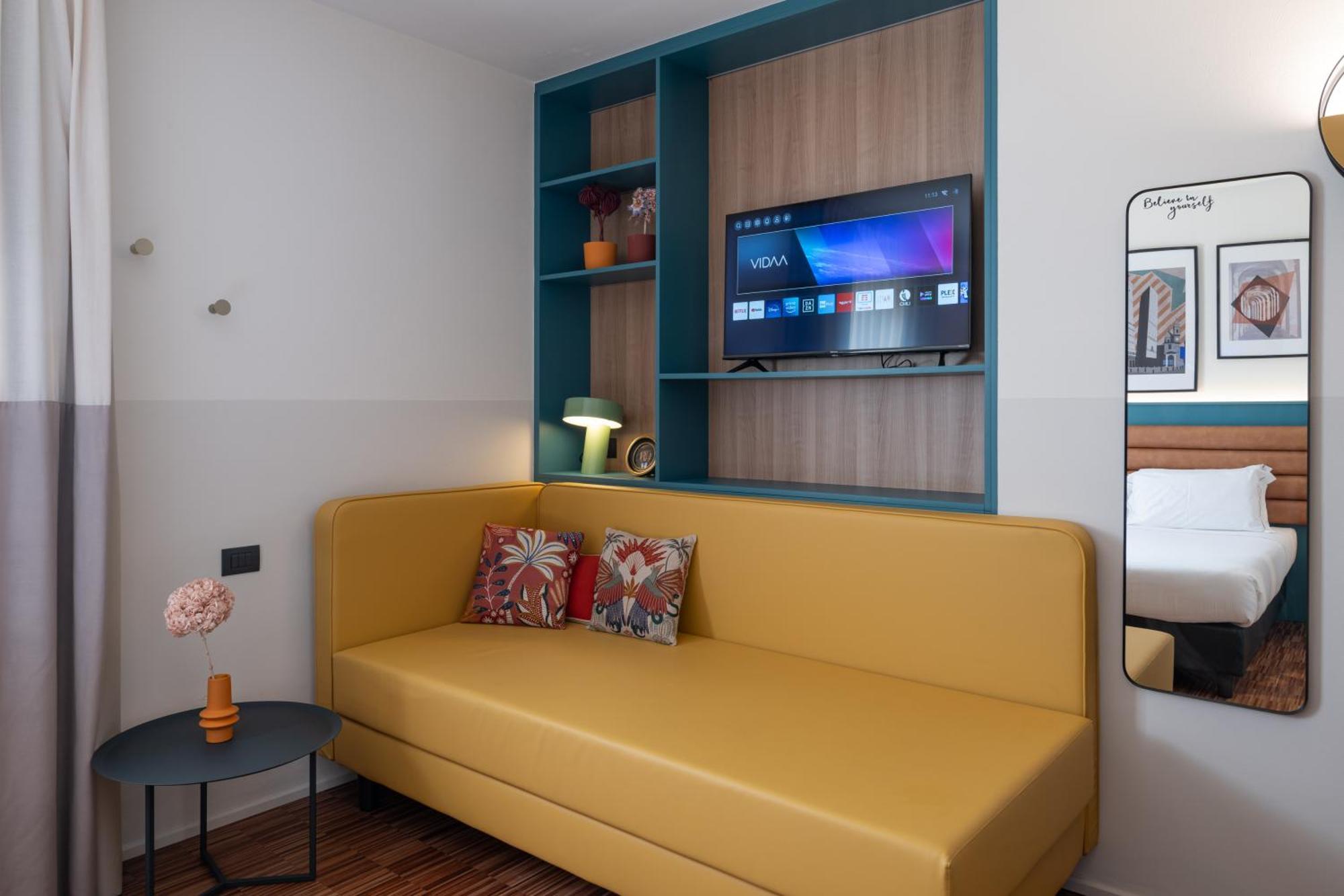 Bleis Hotel — Foto 1